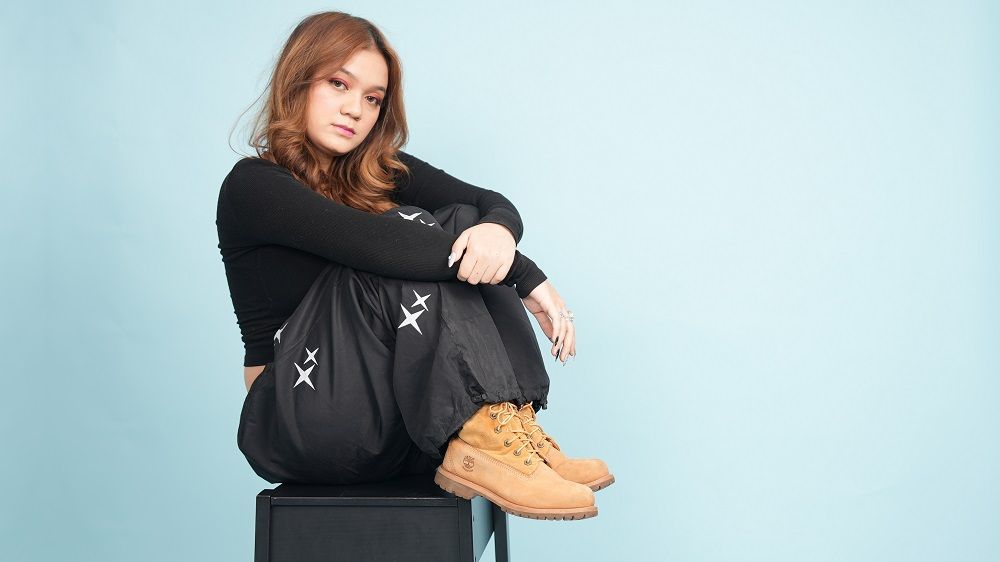 Pernah Jadi Idol Junior di Masa Kecil, Aurla Kini Resmi Debut di Indutri Musik Lewat Single ‘Bosan’