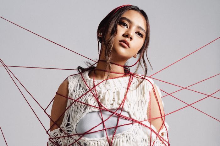 Ziva Magnolya Buat Fans Menitikkan Air Mata Lewat MV 