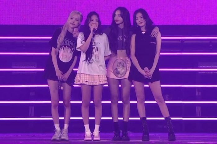 Jennie Nangis Ungkap Masa Depan BLACKPINK di Hari Terakhir Konser Born Pink
