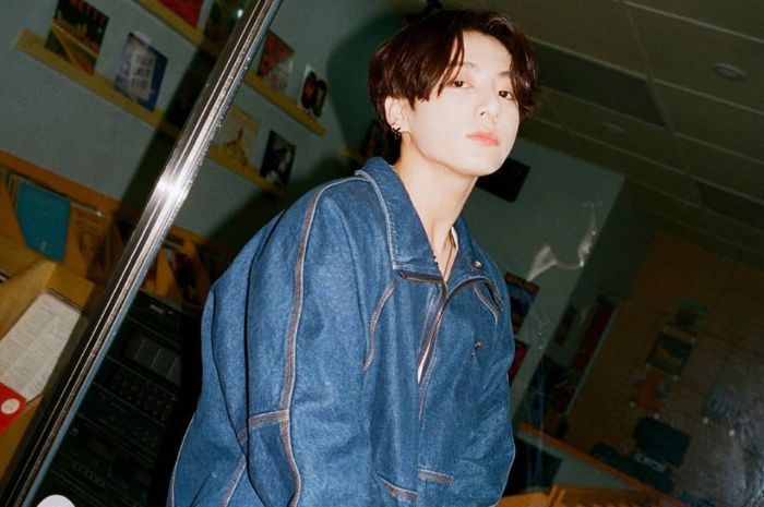 Jungkook BTS Jawab soal Rumor Pacaran Usai Video Mirip Dirinya dengan Wanita di Apartemen Viral