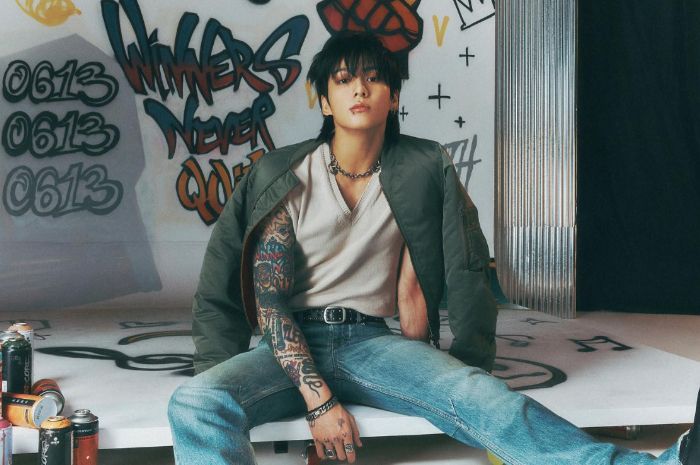 Jungkook BTS akan Gelar Konser Solo Pertama 'Golden Live On Stage' November Mendatang
