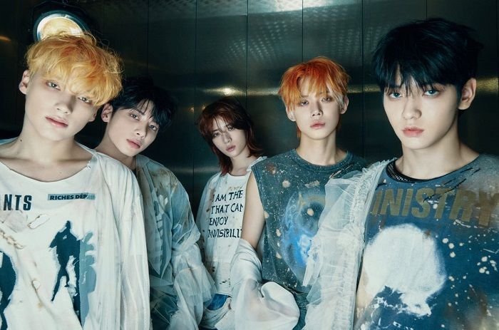 Tomorrow x Together Rilis Video Musik Epik Bak Film Untuk Single 'Chasing That Feeling'