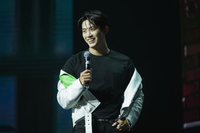 Ok Taecyeon Sajikan Fan Meeting Jakarta Penuh Hadiah dan Kejutan Spesial