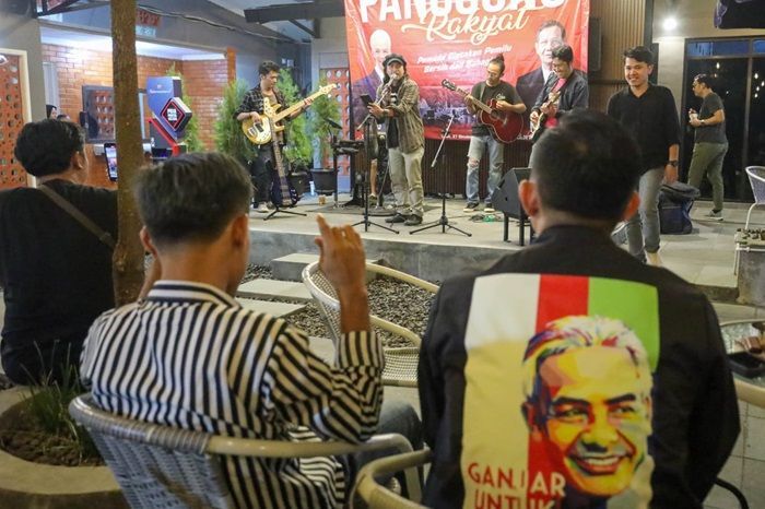 Komunitas Penyanyi Jalanan di Lebak Ciptakan Tiga Lagu untuk Hadiah Ultah Ganjar Pranowo