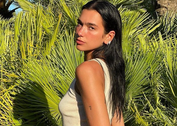 Dua Lipa Isyaratkan Musik Baru Lewat Teaser di Media Sosial, Pertanda Album Baru Segera Datang?