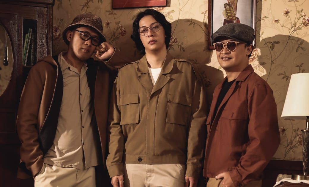 Produser dan Song-Writer Kakak Beradik The Chasmala Bentuk Band, Ajak Pieter Anroputra dan Rilis 