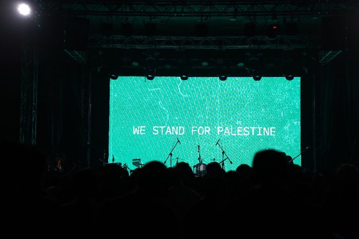 16 Band Ternama Indonesia Tampil Sukarela Meriahkan 7 Seri Konser Kemanusiaan untuk Gaza di M Bloc Live House