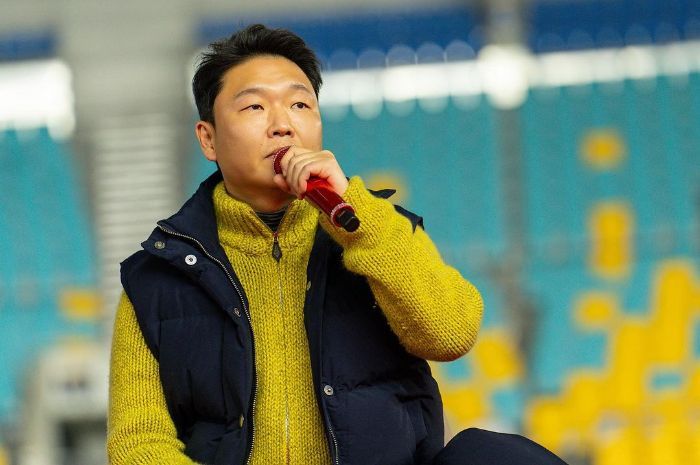‘Gangnam Style’ Milik PSY Jadi Video Musik Korea Pertama yang Mencapai 5 Miliar Penayangan