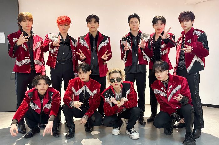 Ikut Serta Berbagi Kasih, TREASURE dan YG Entertainment Berkontribusi Pada Masa Depan Cerah Anak-Anak