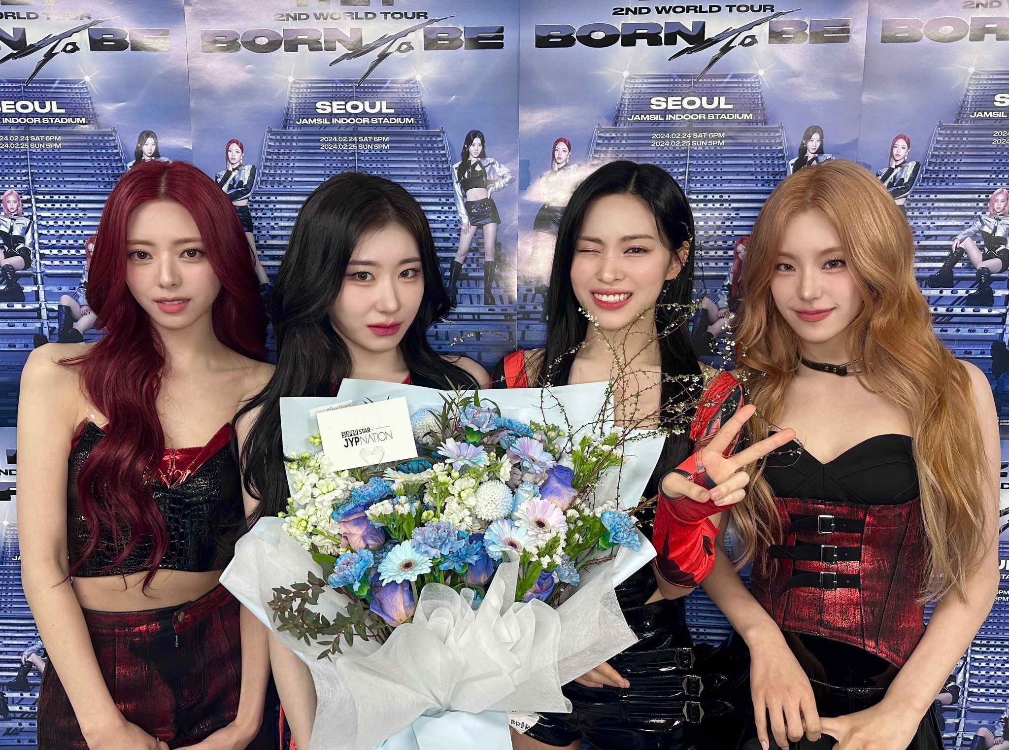 ITZY Sukses Gelar Konser di Seoul, Tur Dunia 'BORN TO BE' Resmi Dimulai