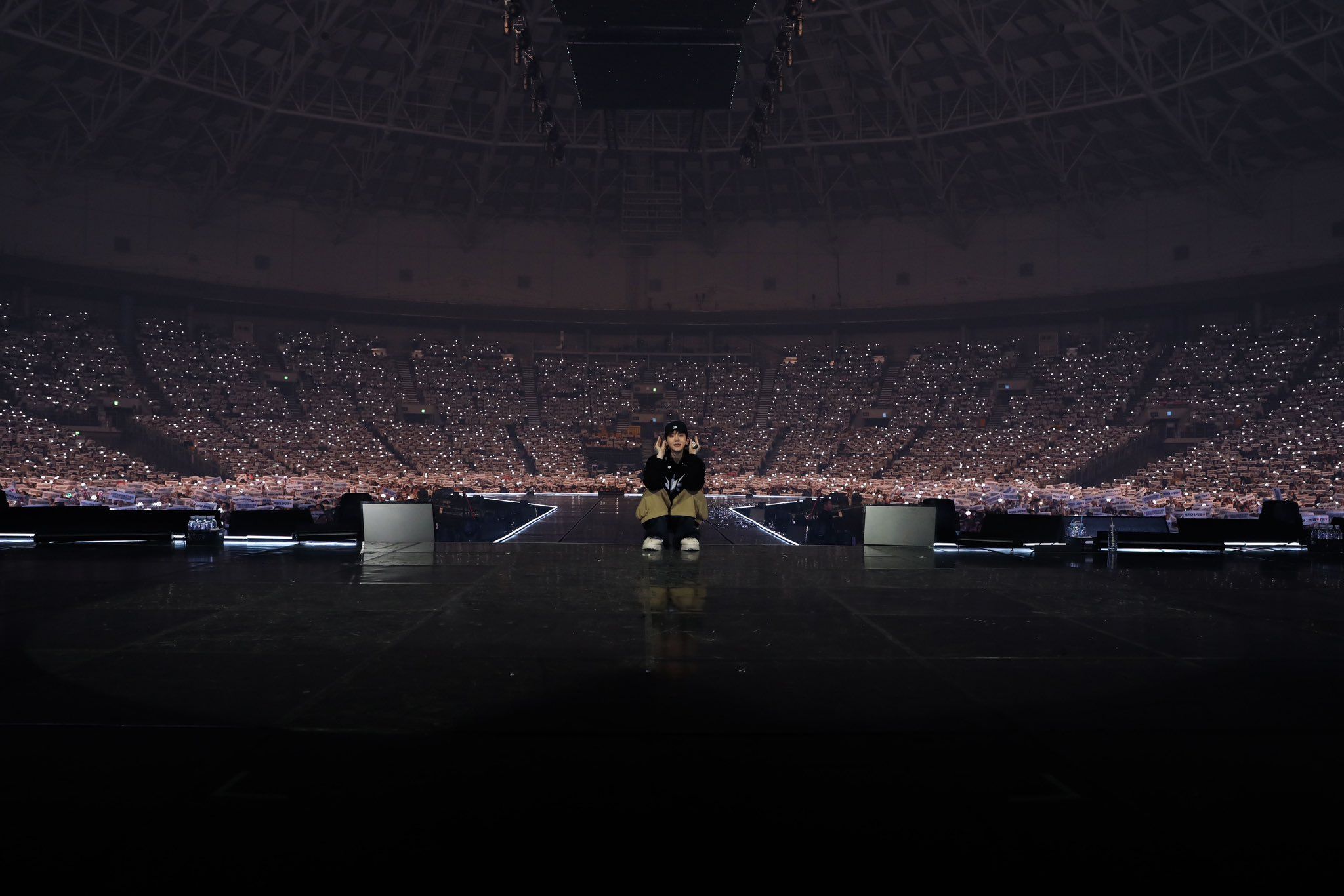 Baekhyun EXO Sukses Gelar Konser Solo Offline Pertama ‘Londsdaleite’ di Seoul