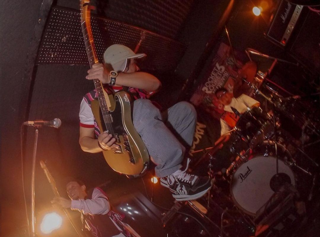 5 Lagu Pop Punk Indonesia yang Enak Didegar dalam Perjalanan Jauh: Dari yang Galau hingga Semangat Nasionalis