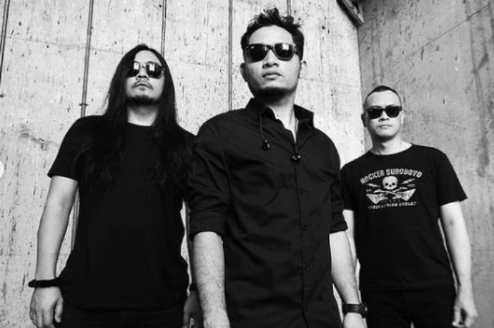 4 Rekomendasi Lagu untuk Nostalgia Bareng Andra and The Backbone