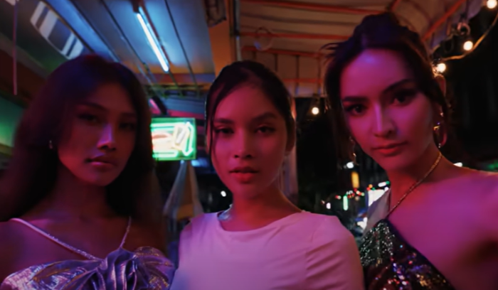 3 Ladyboy Thailand yang Tampil di MV ‘Rockstar’ Lisa BLACKPINK Jadi Sorotan Netizen