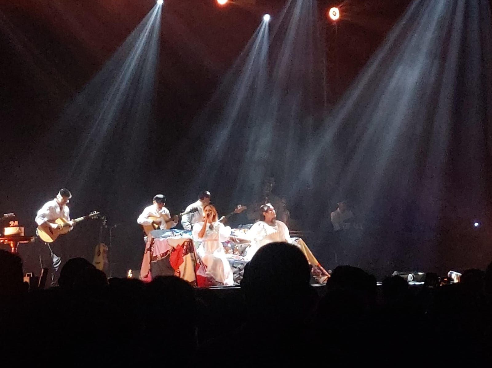 Nadin Amizah Gaungkan 'Free Palestine' saat Tampil di We The Fest 2024