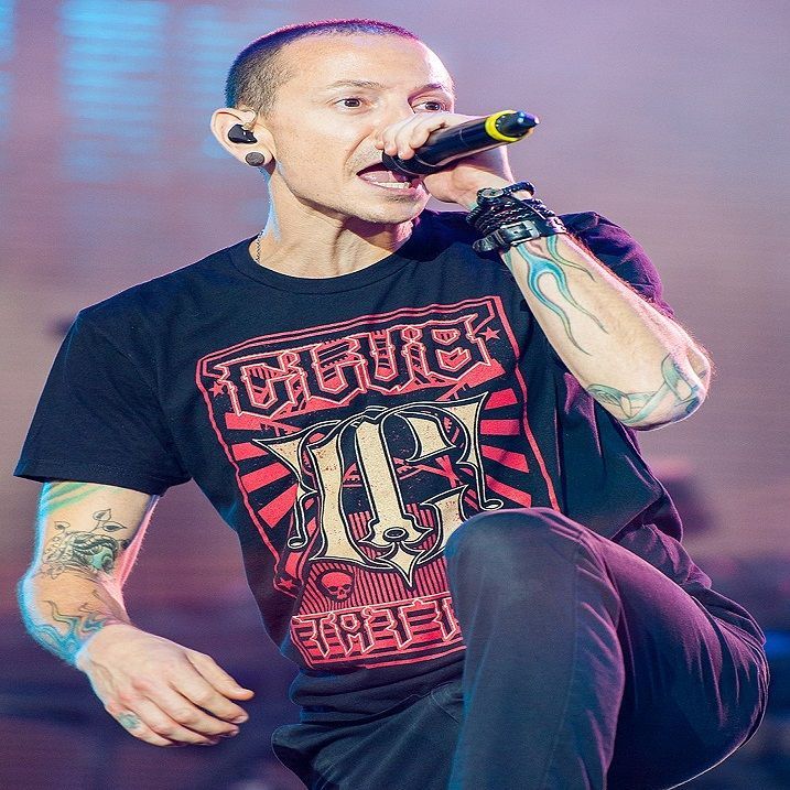 Mengenang Chester Bennington, Sang Vokalis Band Linkin Park