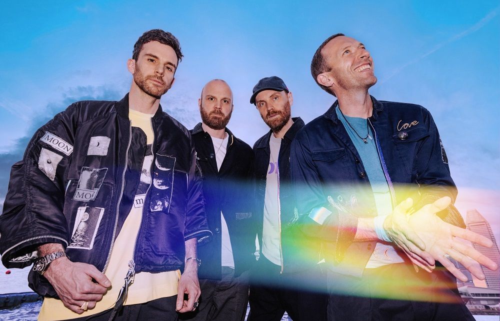 Coldplay Merilis Lagu 'We Pray' Berkolaborasi dengan Musisi Dunia, Termasuk Penyanyi Keturunan Palestina-Chili