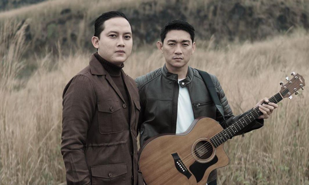 Rizky Irmansyah dan Ifan Seventeen Persembahkan Lagu ‘Pernah Di Sana’ untuk Prabowo Subianto