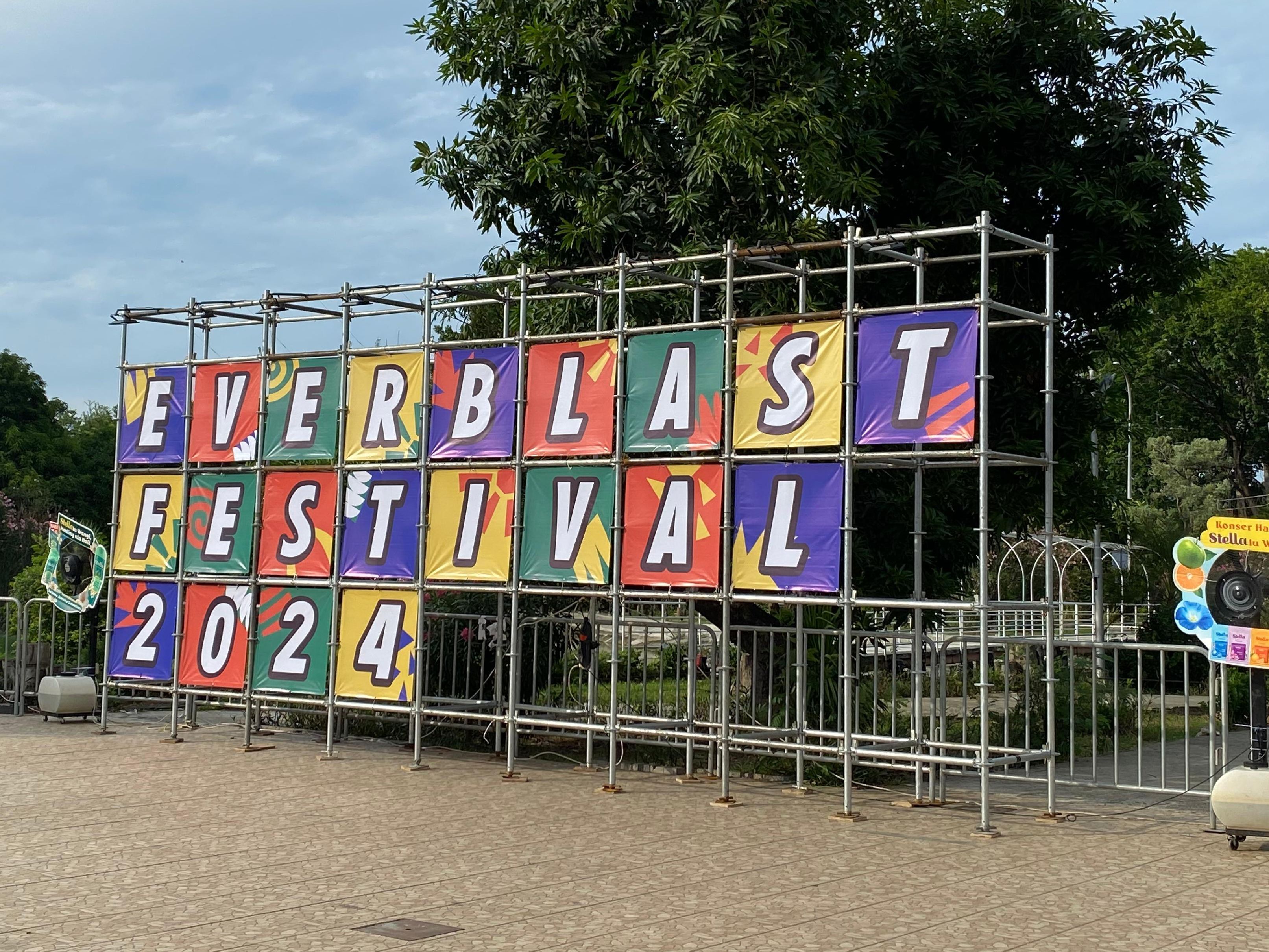 Digelar Hari Ini, EverBlast 2024 Hadirkan Float & Efek Rumah Kaca sebagai Pembuka