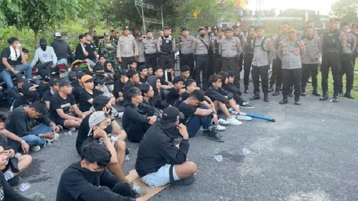 Polisi Tetapkan 8 Tersangka Pasca Bentrok Suporter PSM Makassar