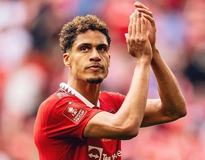 Cesc Fabregas Incar Raphael Varane untuk Perkuat Como 1907