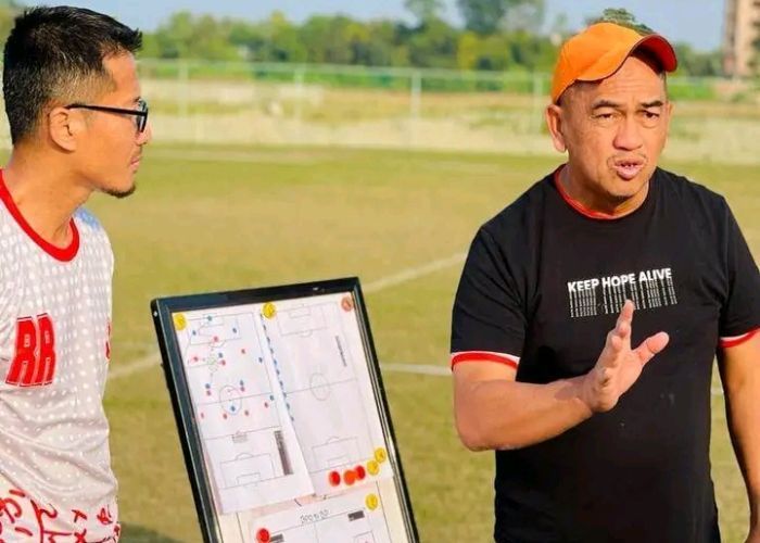 9 Pemain Timnas Pilih Jadi Polisi, Pelatih Asal Malaysia Raja Isa Beri Dukungan