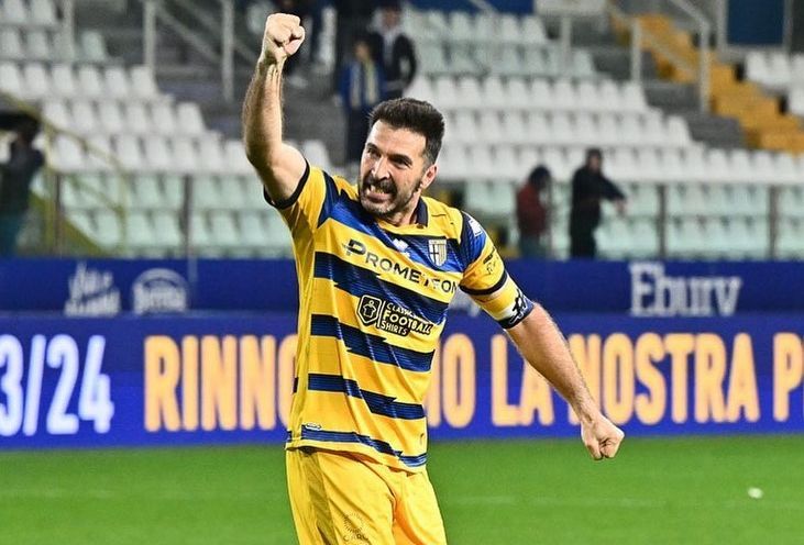 Putuskan Sisa Kontrak dengan Parma, Buffon Umumkan Segera Pensiun