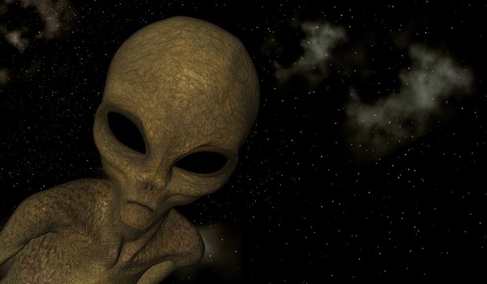 Ngeri! di Cile Ada Pesepakbola yang Telat Latihan karena Diculik Alien