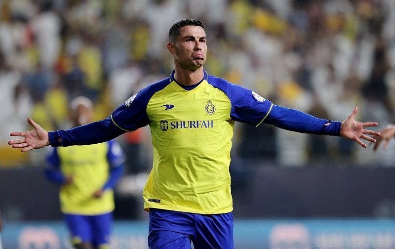 Cristiano Ronaldo Dapat Rp3,3 T di Arab, Bisa Beli 16 Fortuner Sehari!
