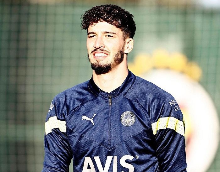 MU Sebentar Lagi Kedatangan Kiper Muda Asal Turki Ini