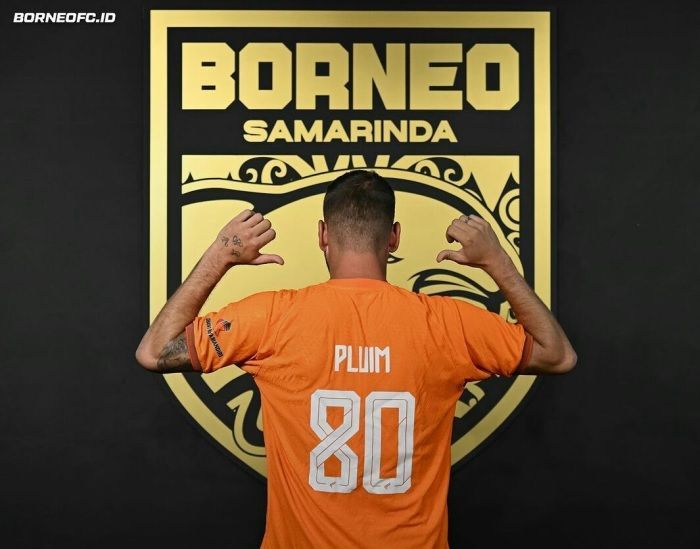 Hengkang dari PSM Makassar, Wiljan Pluim Resmi Berkostum Borneo FC!