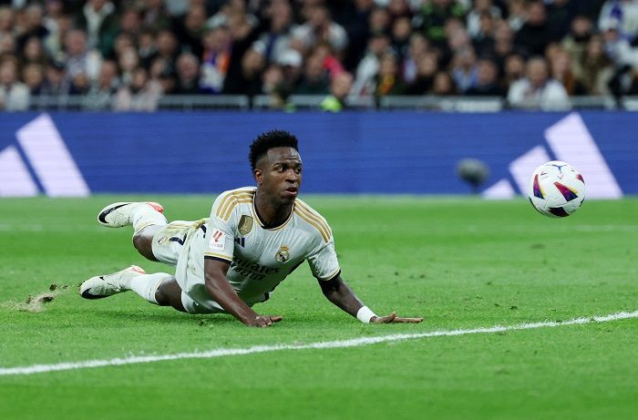 Ancelotti Makin Pusing, Vinicius Tambah Daftar Cedera Pemain Real Madrid
