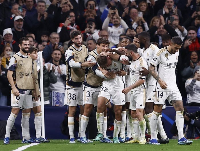 Real Madrid Kuasai Grup C Liga Champions Usai Menang 4-2 Atas Napoli