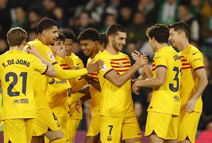 Barcelona Menang 4-2 dalam Duel Sengit Melawan Betis di La Liga