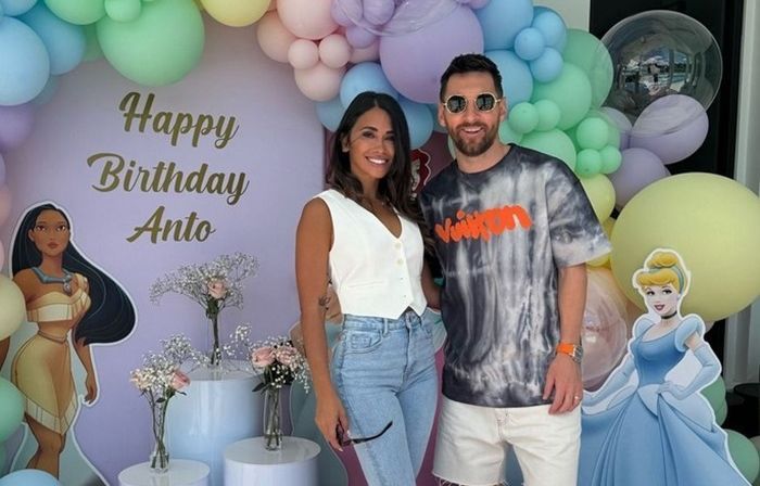 Rayakan Ulang Tahun Istri, Messi Beri Ucapan Romantis: Aku Mencintaimu