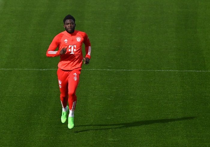 Bayern Munchen Takkan Biarkan Alphonso Davies Pindah ke Real Madrid dengan Cuma-cuma!