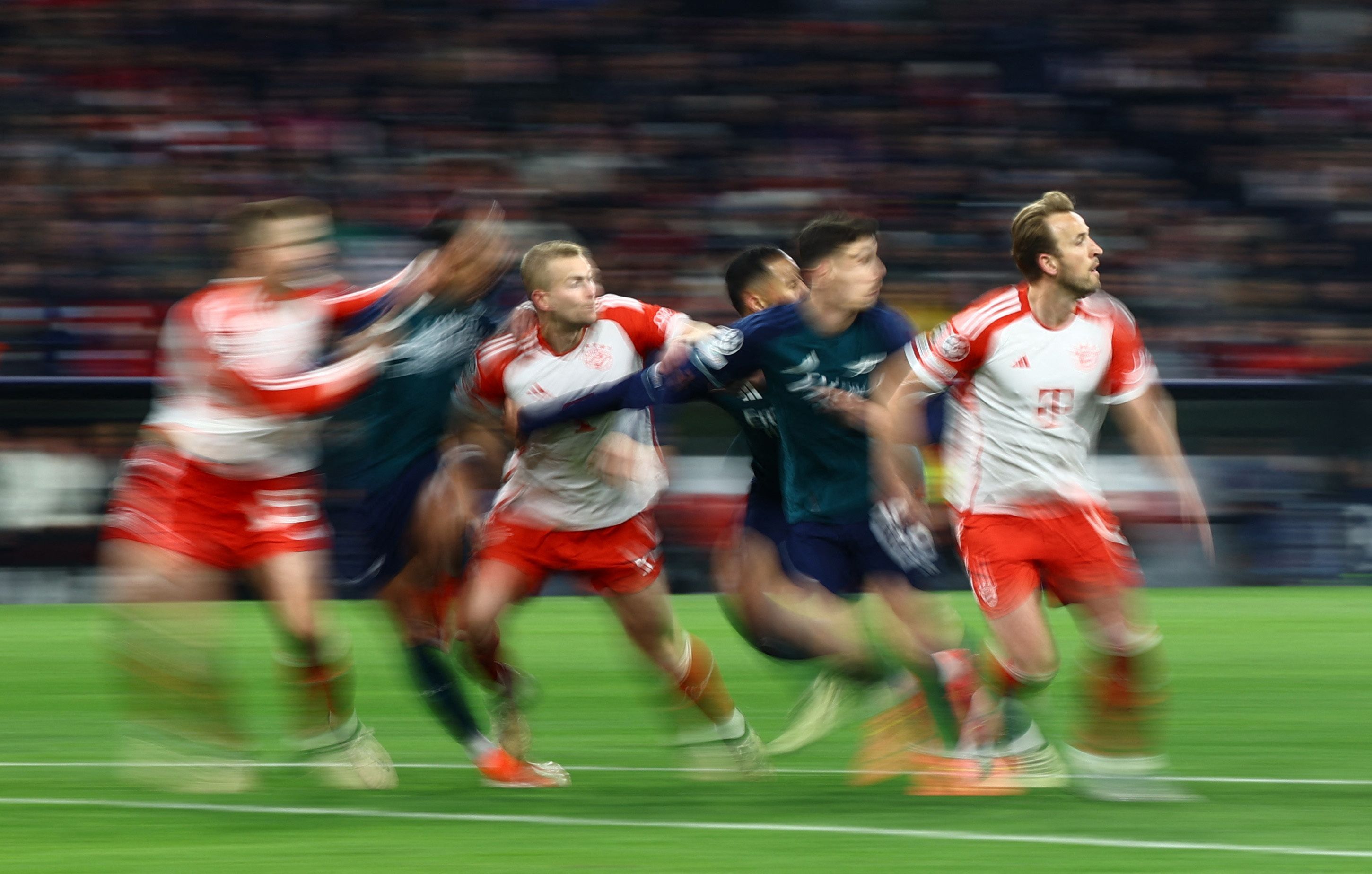Menang Agregat 3-2 atas Arsenal, Bayern Munchen Lolos ke Semifinal Liga Champions! 