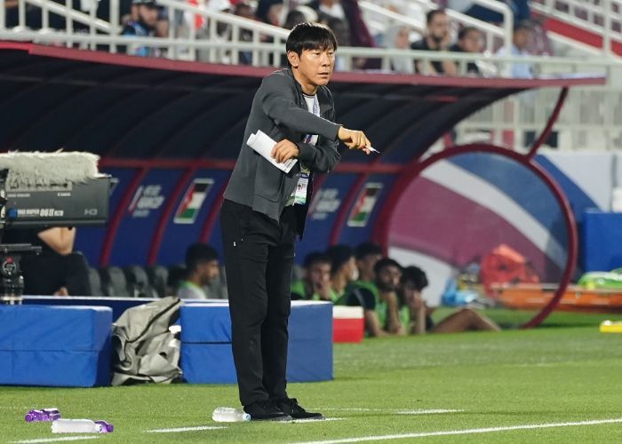 Kesaksian Ernando Ari dan Rio Fahmi Melihat Shin Tae-yong Menangis usai Gagal Membawa Timnas Indonesia ke Olimpiade