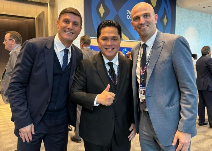 Erick Thohir Semringah Bertemu Legenda Inter Milan saat Kongres FIFA ke-74 di Bangkok