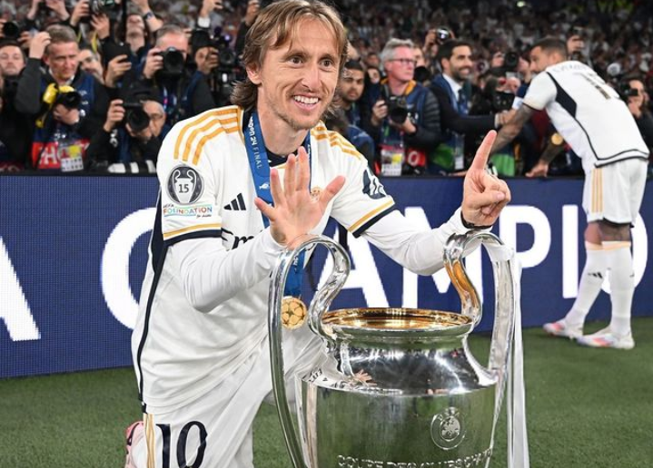 Kabar Bahagia Madridista! Luka Modric Perpanjang Kontrak di Real Madrid!