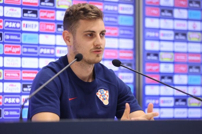 Impresif bersama Bayer Leverkusen, Kini Bayern Munich Butuh Josip Stanisic