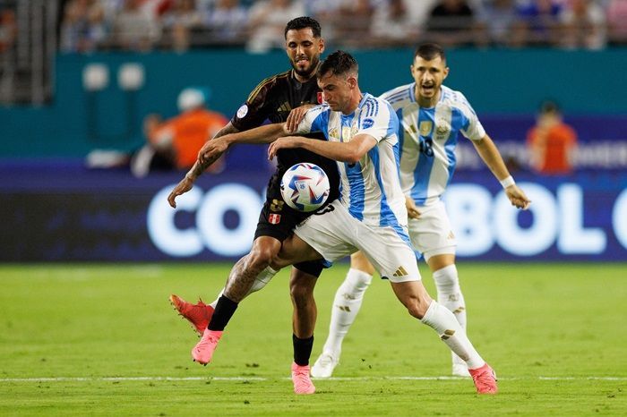 Argentina Kalahkan Peru 2-0: Lautaro Martinez Bawa Tim Tango ke Perempat Final Copa America 2024