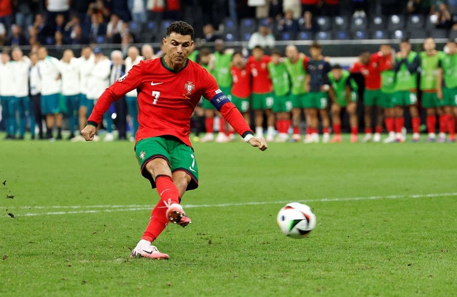 Sempat Nangis, Kekuatan Mental Cristiano Ronaldo Tetap Saja Dipuji 