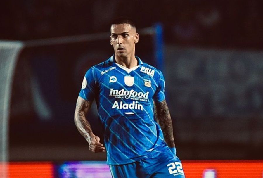 Persib Bandung Lepas Alberto Rodriguez, lalu Rekrut Bek Tengah Anyar!