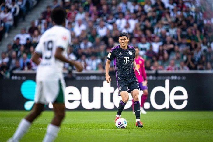 Rumor Transfer: Stefan de Vrij Menuju Al-Ittihad, Inter Bidik Kim Min-jae untuk Pengganti