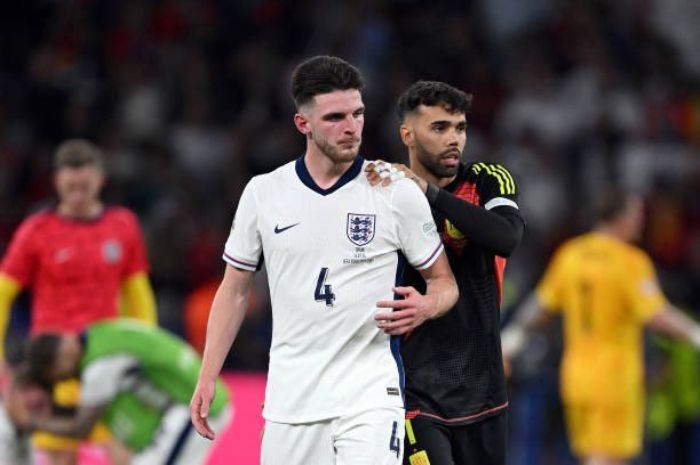 Kalah atas Spanyol di Final Euro 2024, Rafael Van der Vaart Sebut Declan Rice Beban Timnas Inggris