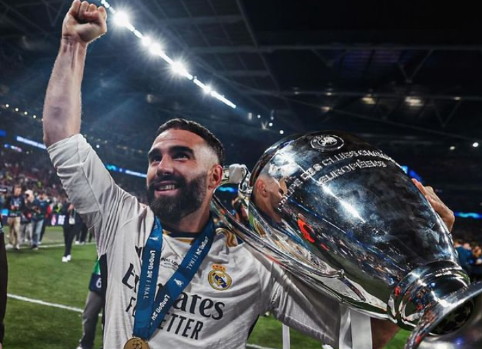 Dani Carvajal Konfirmasi Cedera ACL, Bakal Absen Lama dari Lapangan?