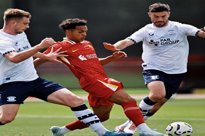 Kalah 1-0 atas Preston North End, Debut Arne Slot Bersama Liverpool tak Berjalan Mulus