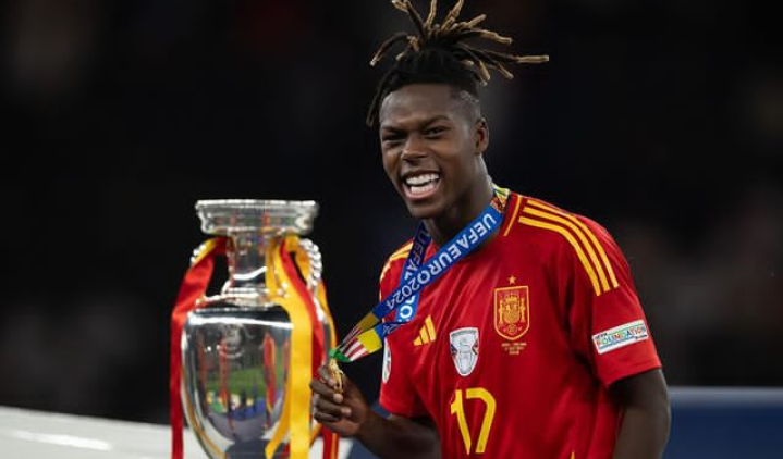 Gokil, Fans Barcelona Patungan Dana di TikTok untuk Beli Nico Williams