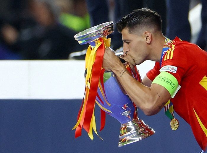 Rodri dan Morata Dituntut UEFA atas Nyanyian Kontroversial di Perayaan Trofi Euro 2024